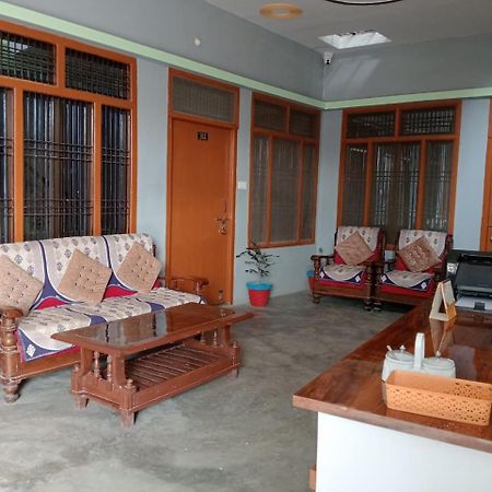 Harsh Home Stay Ayodhya Exterior photo