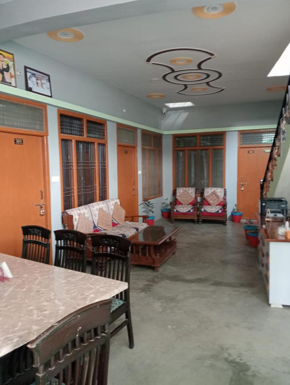 Harsh Home Stay Ayodhya Exterior photo